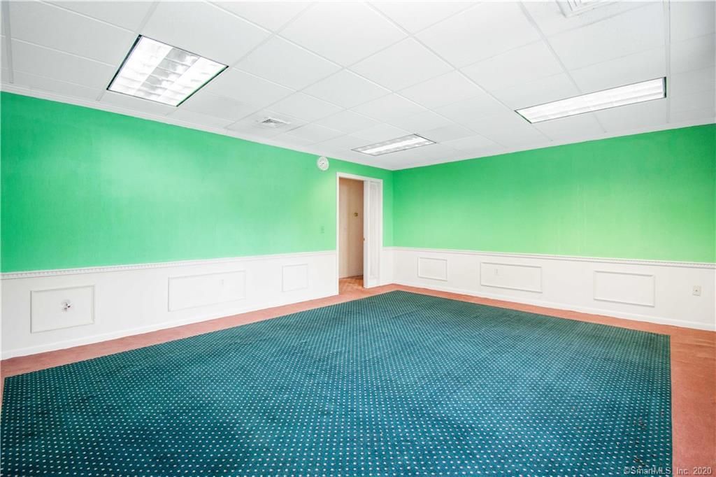 141 Hazard Ave, Enfield, CT 06082